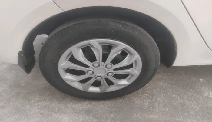 2017 Tata TIGOR XT DIESEL, Diesel, Manual, 82,596 km, tyre