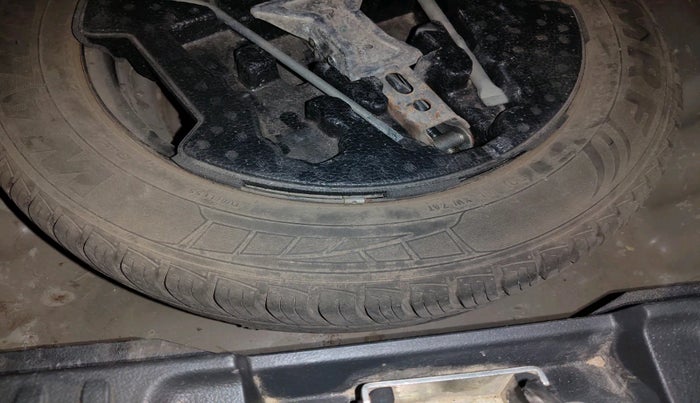 2017 Maruti Vitara Brezza VDI (O), Diesel, Manual, 56,944 km, tyre