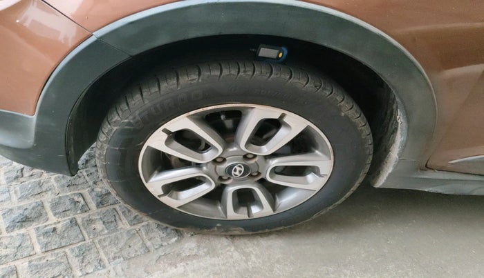 2018 Hyundai i20 Active 1.2 SX, Petrol, Manual, 44,599 km, tyre