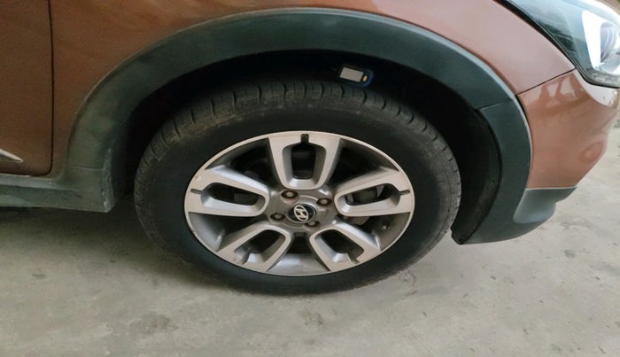 2018 Hyundai i20 Active 1.2 SX, Petrol, Manual, 44,599 km, tyre