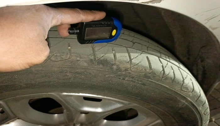 2013 Ford Ecosport TITANIUM 1.5L PETROL AT, Petrol, Automatic, 58,529 km, tyre