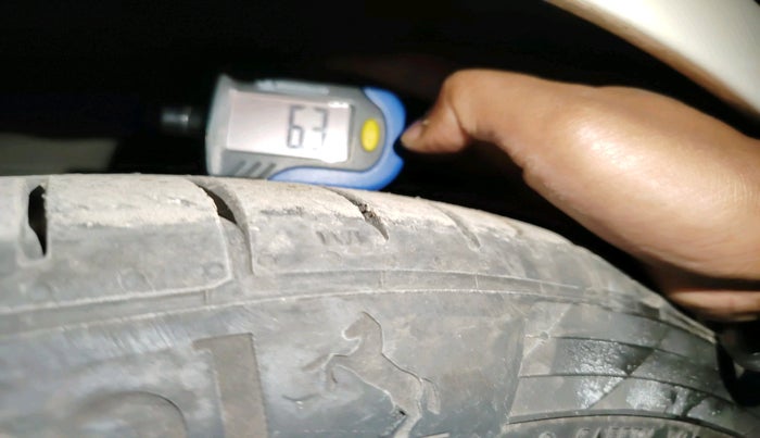 2014 Mercedes Benz C Class C 200 CGI ELEGANCE, Petrol, Automatic, 57,798 km, tyre