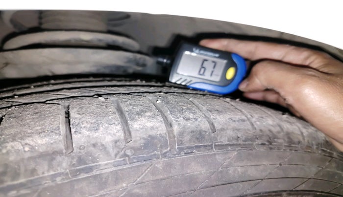 2014 Mercedes Benz C Class C 200 CGI ELEGANCE, Petrol, Automatic, 57,798 km, tyre