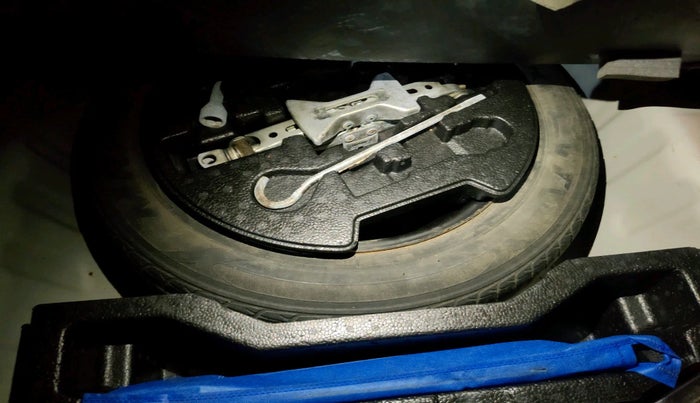 2018 Maruti Ciaz DELTA 1.4 MT PETROL, Petrol, Manual, 1,35,633 km, tyre