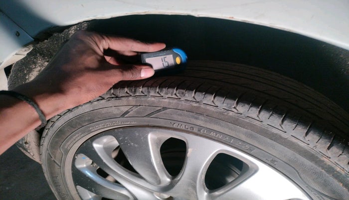 2016 Maruti Baleno ZETA CVT PETROL 1.2, Petrol, Automatic, 1,62,378 km, tyre