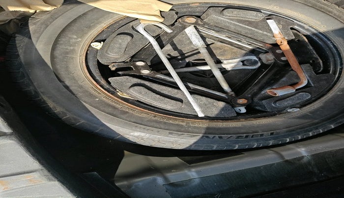 2019 Tata NEXON XMA DIESEL, Diesel, Automatic, 64,343 km, tyre