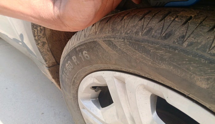 2022 KIA SONET HTK PLUS 1.2, Petrol, Manual, 45,737 km, tyre