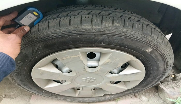 2013 Maruti Wagon R 1.0 LXI, Petrol, Manual, 38,997 km, tyre