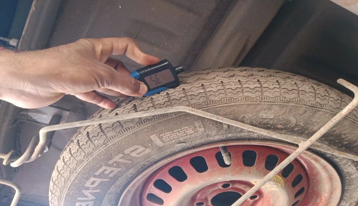 2023 Renault TRIBER RXZ, Petrol, Manual, 10,243 km, tyre