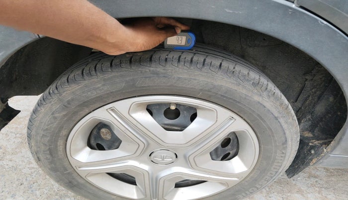 2023 Tata NEXON XMA SUNROOF DIESEL, Diesel, Automatic, 32,233 km, tyre