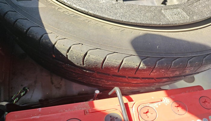 2012 Jaguar XF 3.0 DIESEL, Diesel, Automatic, 69,497 km, tyre