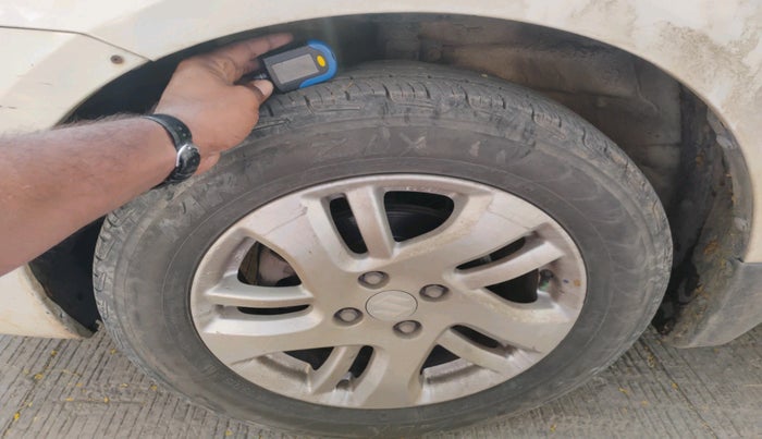 2012 Maruti Swift Dzire ZDI, Diesel, Manual, 2,78,088 km, tyre