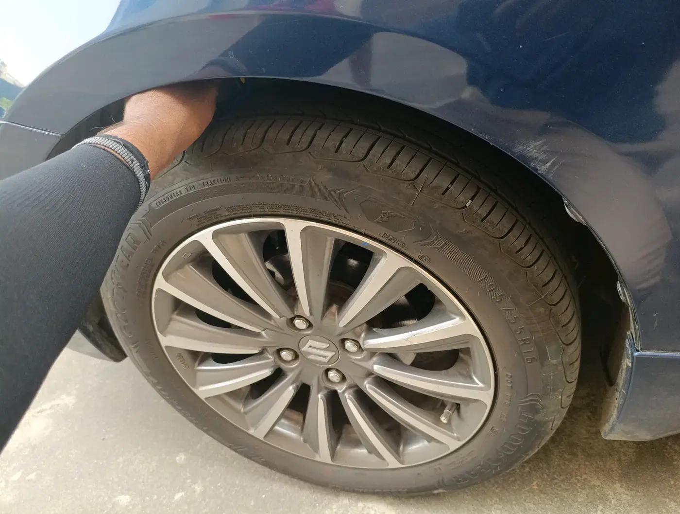 2021 Maruti Ciaz ALPHA 1.5 SHVS PETROL, Petrol, Manual, 53,982 km, tyre