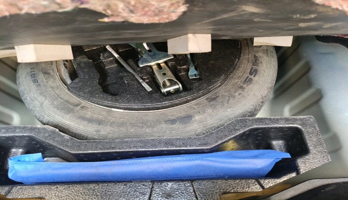 2021 Maruti Ciaz ALPHA 1.5 SHVS PETROL, Petrol, Manual, 53,982 km, tyre