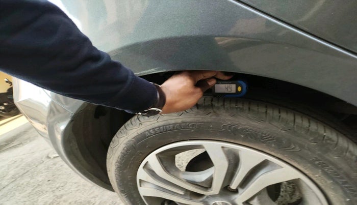 2023 Tata Tiago XT PETROL, Petrol, Manual, 34,870 km, tyre