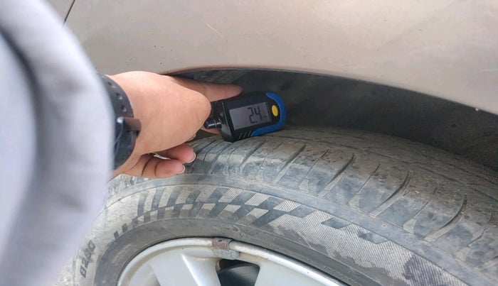 2012 Hyundai i20 SPORTZ 1.2, Petrol, Manual, 78,139 km, tyre