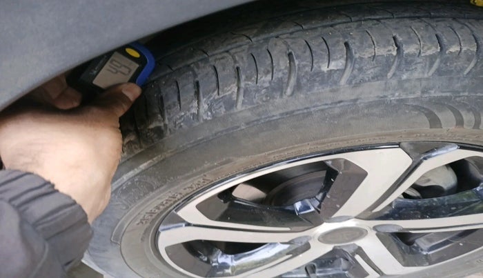 2022 Tata NEXON EV XZ PLUS, Electric, Automatic, 98,328 km, tyre