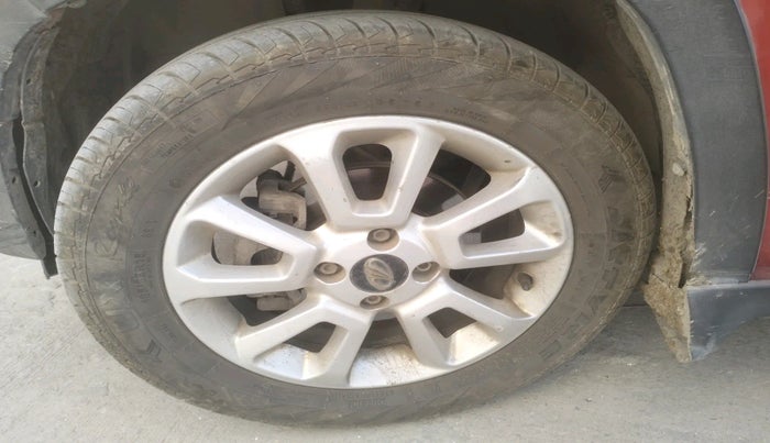 2017 Mahindra Kuv100 K8 D 6 STR, Diesel, Manual, 81,487 km, tyre