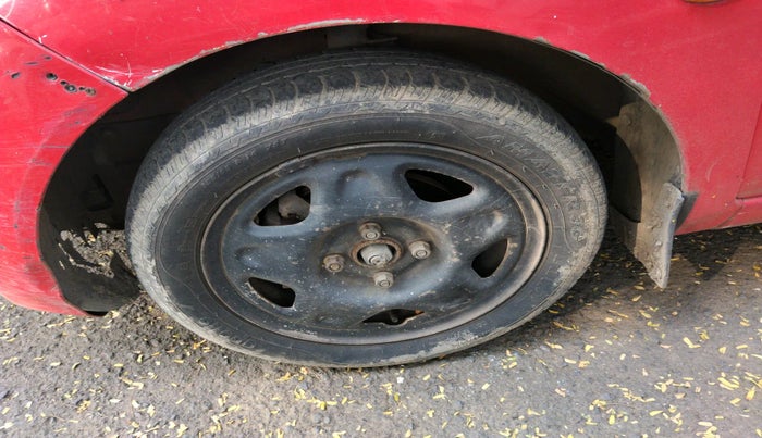 2010 Chevrolet Beat LT PETROL, Petrol, Manual, 1,23,398 km, tyre