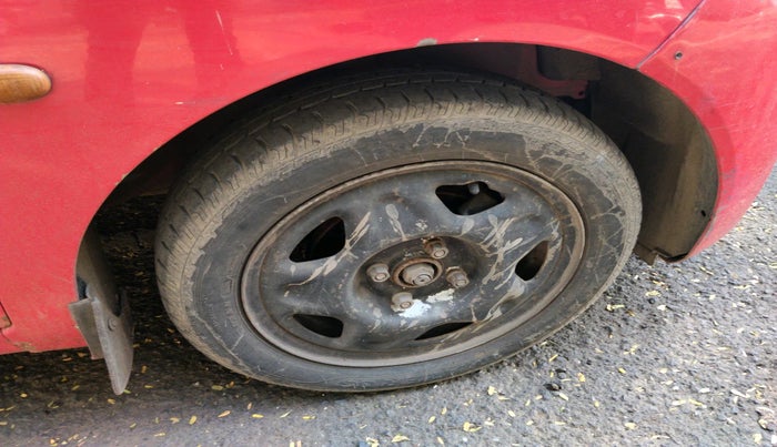 2010 Chevrolet Beat LT PETROL, Petrol, Manual, 1,23,398 km, tyre