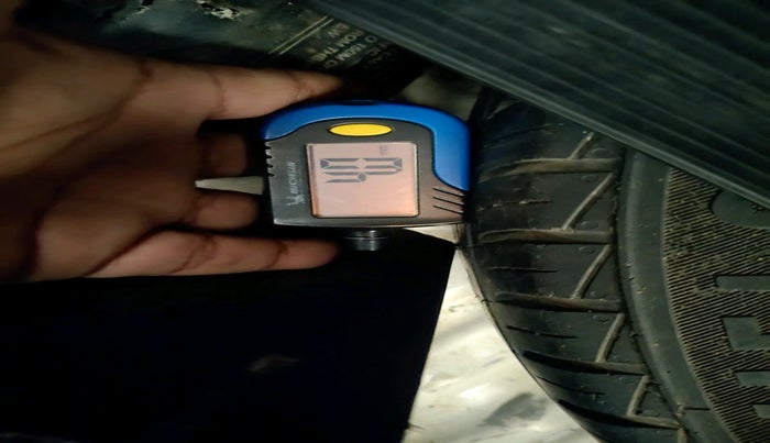 2011 Toyota Etios G, Petrol, Manual, 77,739 km, tyre