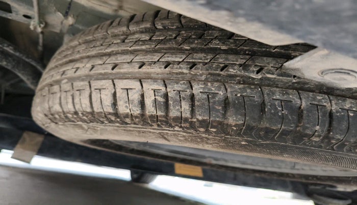 2024 Tata ALTROZ XZ PLUS SUNROOF CNG, Petrol, Manual, 35,874 km, tyre