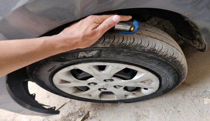 2015 Hyundai Grand i10 SPORTZ 1.2 KAPPA VTVT, Petrol, Manual, 48,039 km, tyre