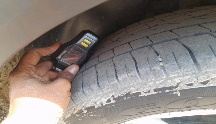 2016 Hyundai Creta SX PLUS 1.6 PETROL, Petrol, Manual, 86,506 km, tyre