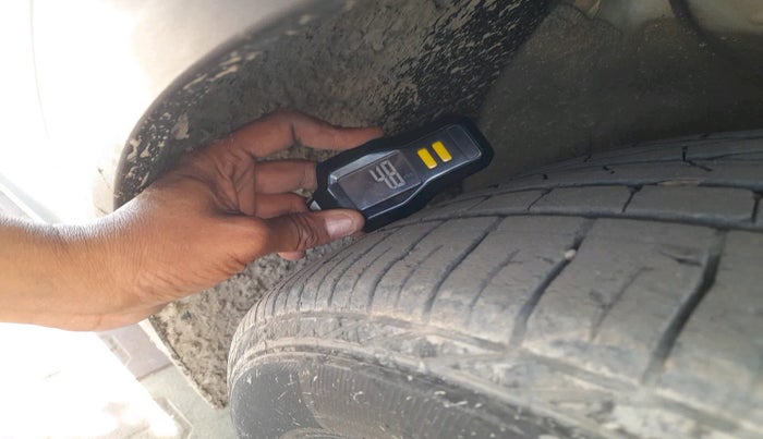 2016 Hyundai Creta SX PLUS 1.6 PETROL, Petrol, Manual, 86,506 km, tyre