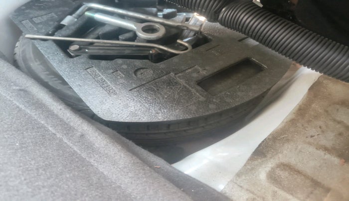 2012 Chevrolet Beat PS PETROL, Petrol, Manual, 52,857 km, tyre