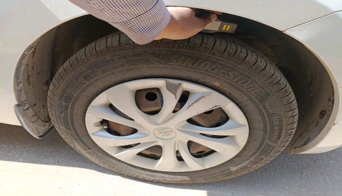 2018 Maruti Swift VXI, Petrol, Manual, 74,189 km, tyre