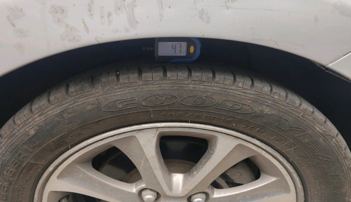 2016 Hyundai Grand i10 ASTA (O) AT 1.2 KAPPA VTVT, Petrol, Automatic, 82,000 km, tyre