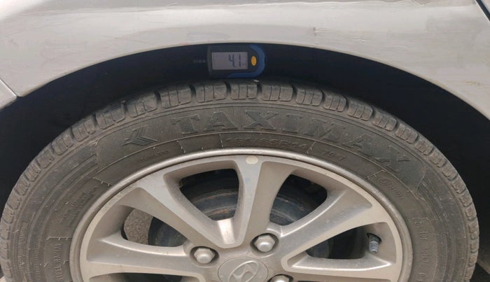 2016 Hyundai Grand i10 ASTA (O) AT 1.2 KAPPA VTVT, Petrol, Automatic, 82,000 km, tyre