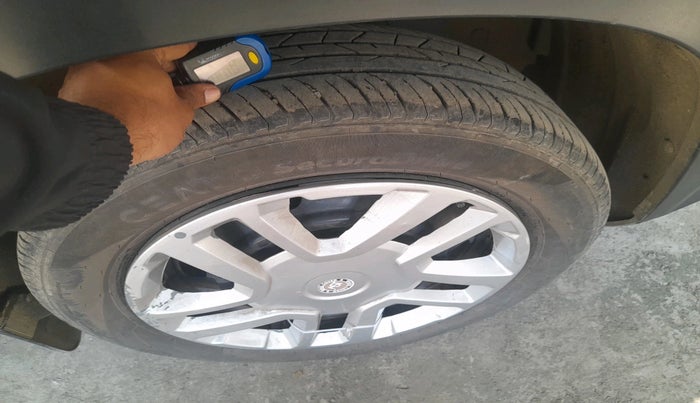 2020 Nissan MAGNITE XL, Petrol, Manual, 20,141 km, tyre