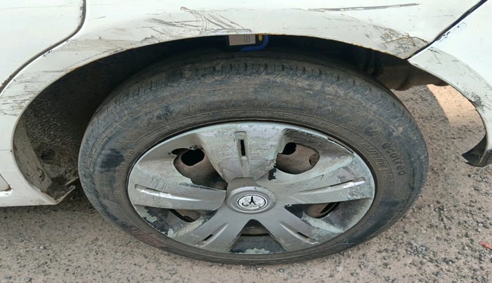 2011 Ford Figo ZXI 1.4 DIESEL, Diesel, Manual, 1,36,536 km, tyre