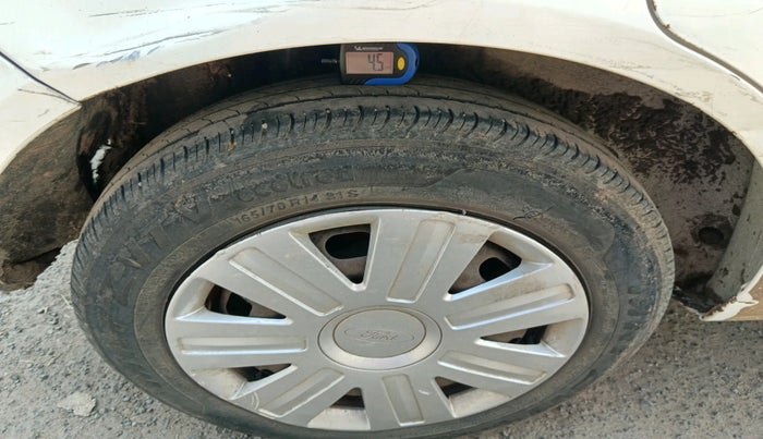 2011 Ford Figo ZXI 1.4 DIESEL, Diesel, Manual, 1,36,536 km, tyre