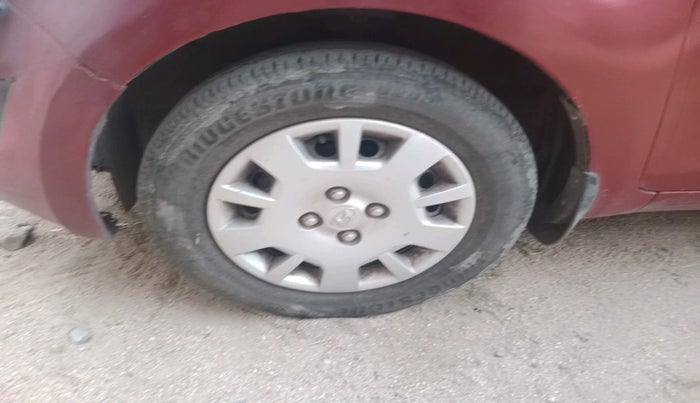 2012 Hyundai i20 MAGNA 1.2, Petrol, Manual, 87,683 km, tyre