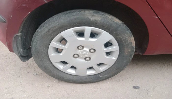 2012 Hyundai i20 MAGNA 1.2, Petrol, Manual, 87,683 km, tyre