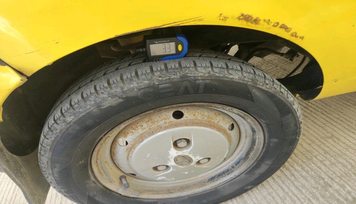 2010 Tata Nano LX, Petrol, Manual, 86,432 km, tyre