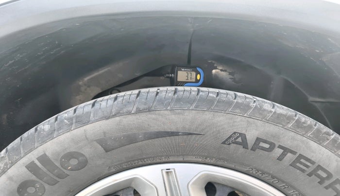 2022 Tata Harrier XE 2.0L KRYOTEC, Diesel, Manual, 43,577 km, tyre