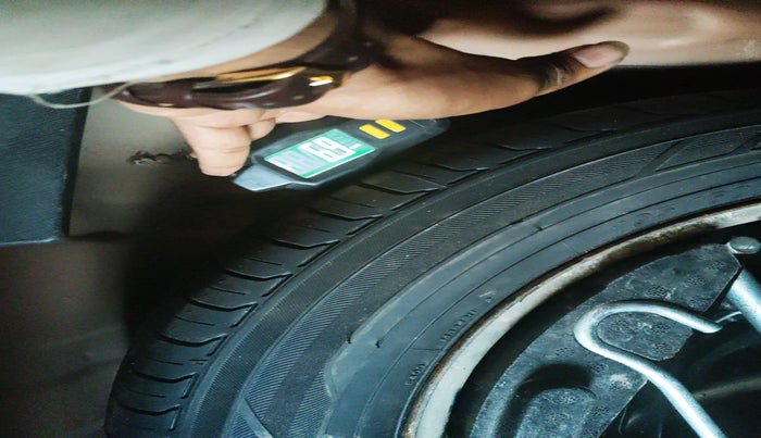 2019 Tata NEXON XZ PETROL, Petrol, Manual, 45,605 km, tyre