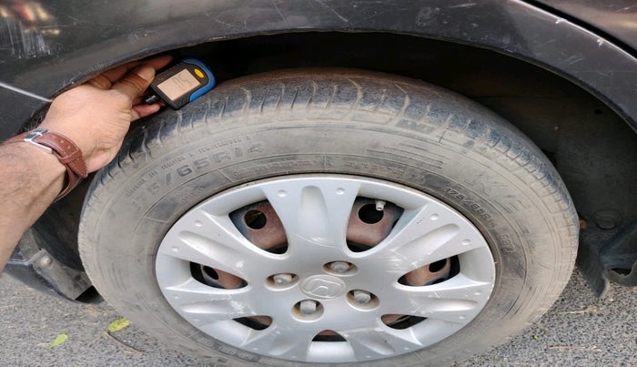 2017 Honda Amaze 1.2L I-VTEC S OPT, Petrol, Manual, 1,11,482 km, tyre