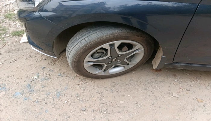 2024 Hyundai NEW I20 Sportz (O) 1.2 IVT, Petrol, Automatic, 10,825 km, tyre