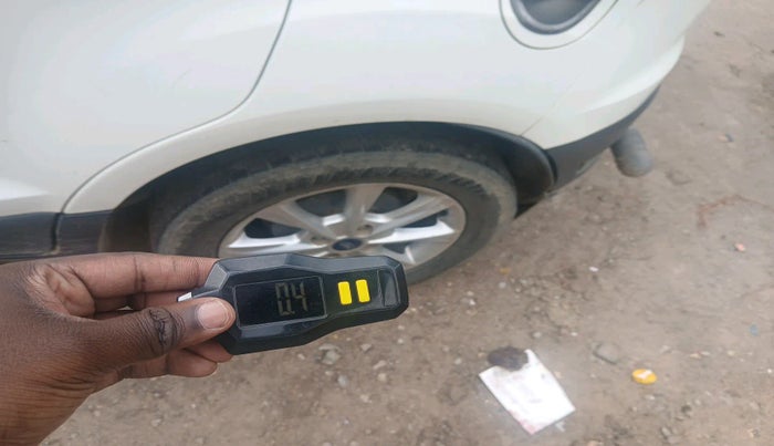 2019 Ford Ecosport TITANIUM 1.5L DIESEL, Diesel, Manual, 1,29,731 km, tyre