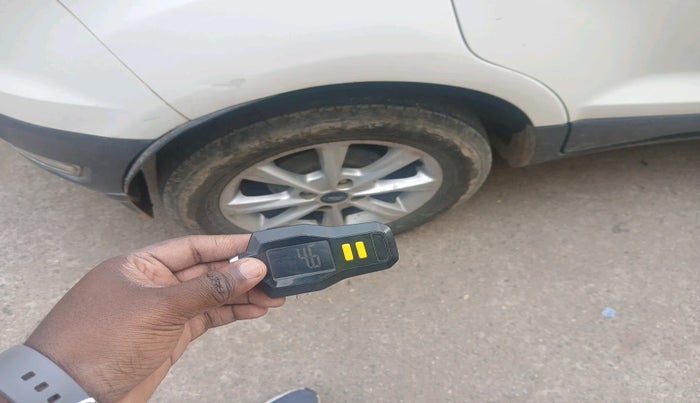 2019 Ford Ecosport TITANIUM 1.5L DIESEL, Diesel, Manual, 1,29,731 km, tyre