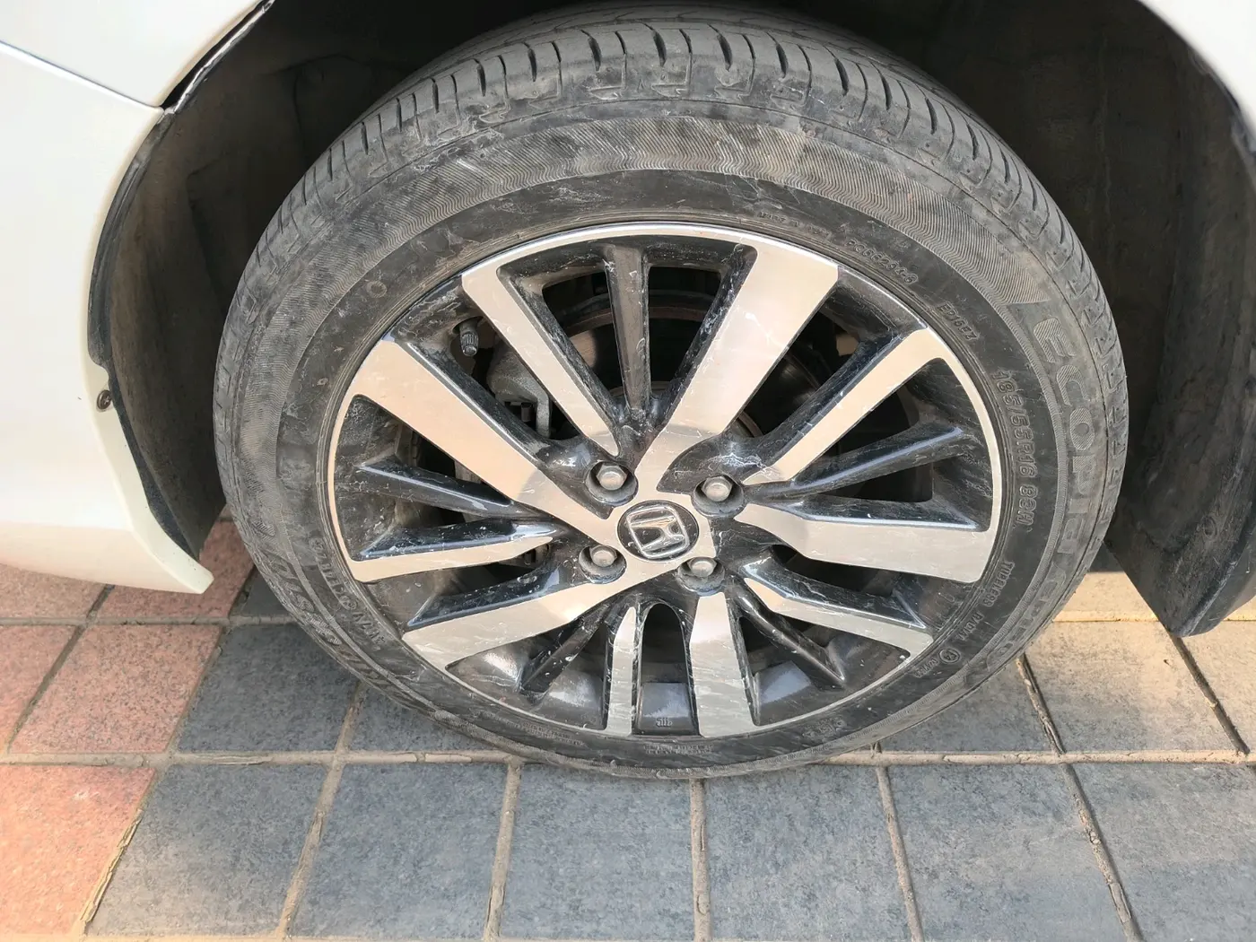 2023 Honda City 1.5L I-VTEC ZX CVT, Petrol, Automatic, 10,811 km, tyre
