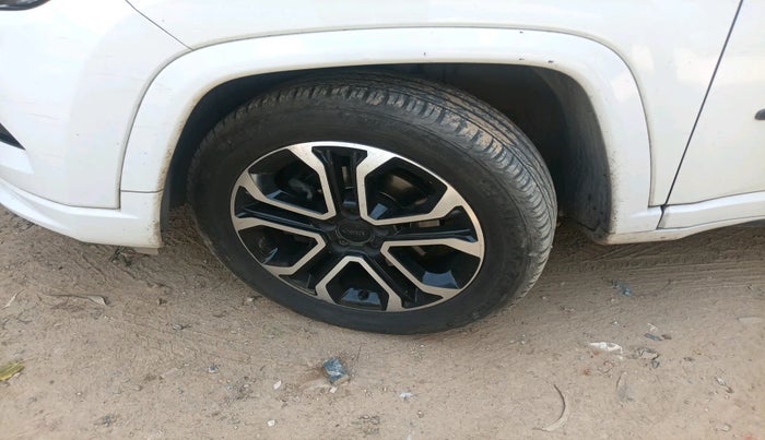 2021 Jeep Compass MODEL S (O) DIESEL 4X4 AT, Diesel, Automatic, 38,423 km, tyre