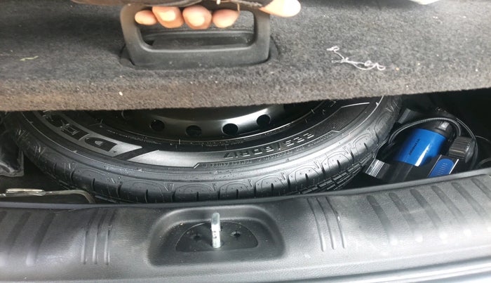 2021 Jeep Compass MODEL S (O) DIESEL 4X4 AT, Diesel, Automatic, 38,423 km, tyre