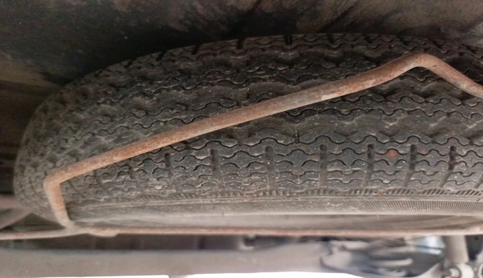 2022 Renault TRIBER RXZ AMT, Petrol, Automatic, 43,592 km, tyre