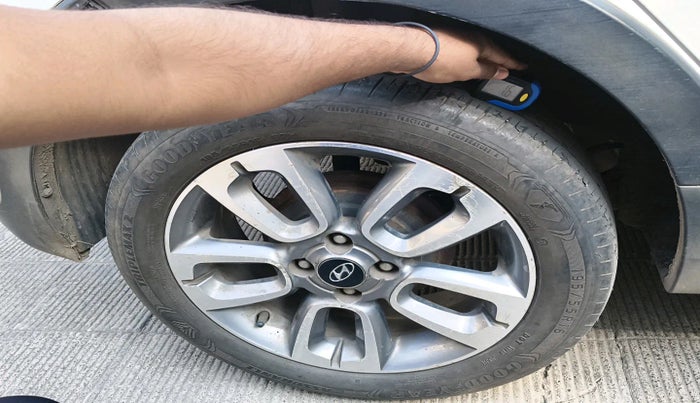 2016 Hyundai i20 Active 1.2 S, Petrol, Manual, 1,07,948 km, tyre